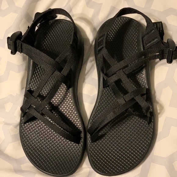 poshmark chacos